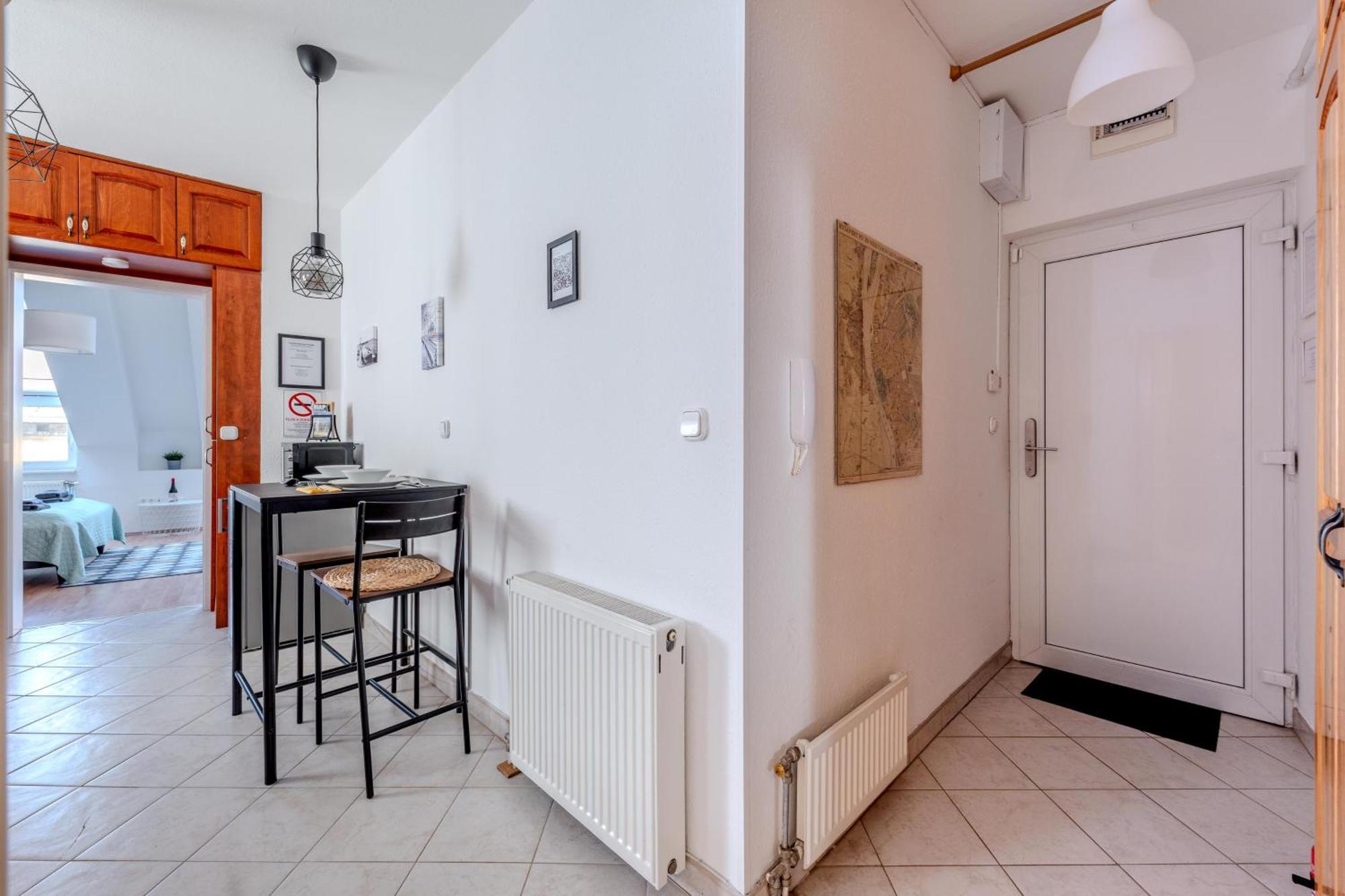 Cozy Flat In The Heart Of Buda Budapest Extérieur photo
